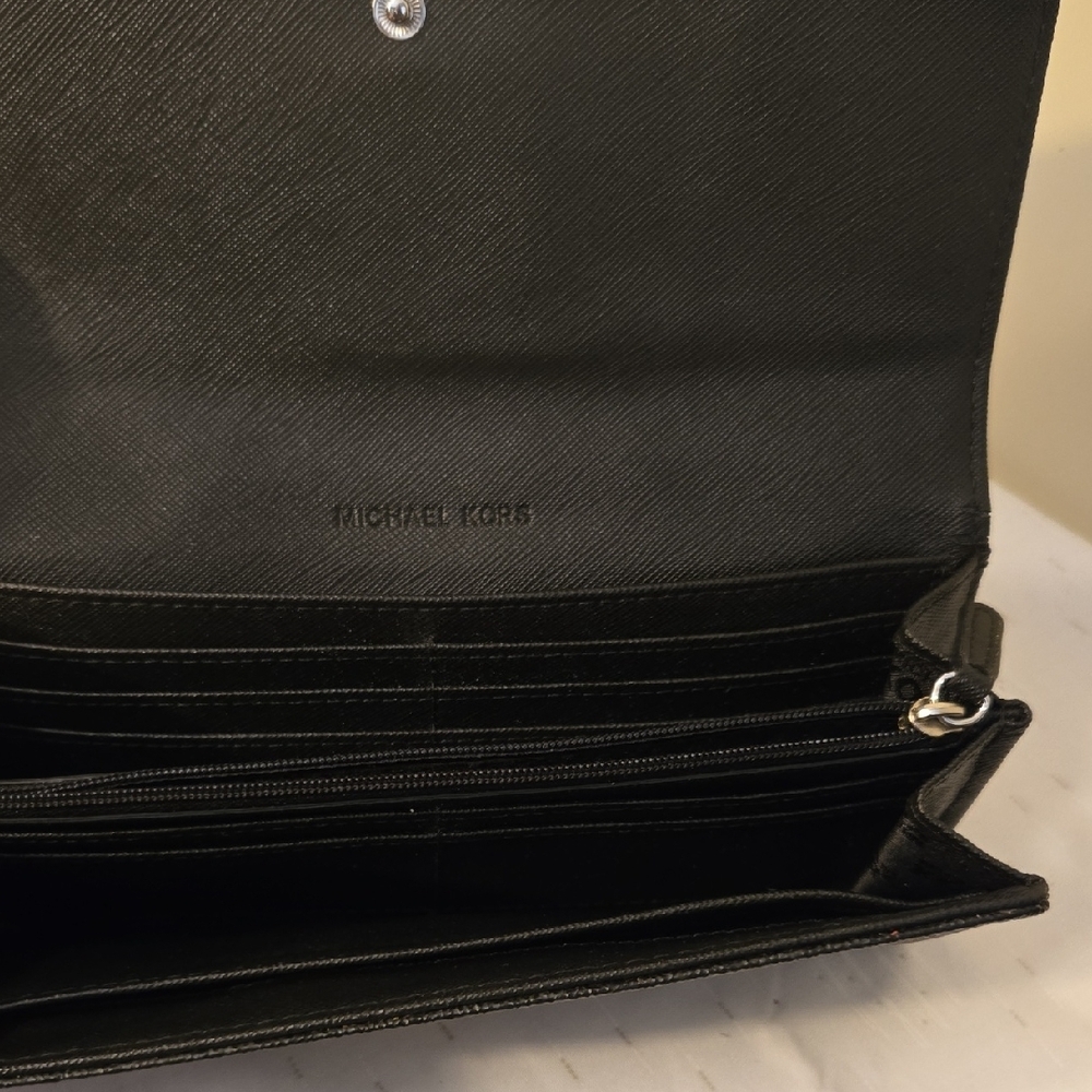 Michael Kors Black Textured Wallet - Picture 3 of 11